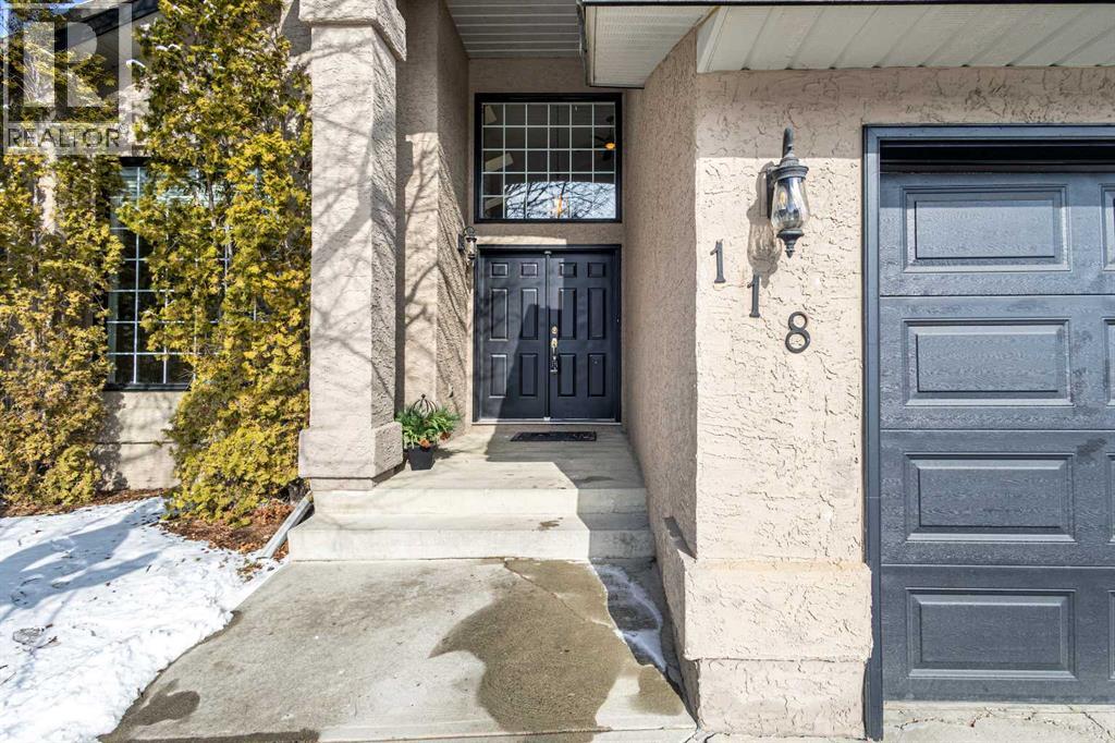 Single Family House for Sale in  Sienna Hills Drive SW Signal Hill Calgary 