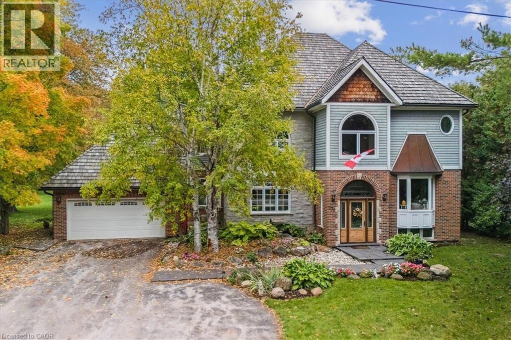 976 GARDEN Lane - 1
