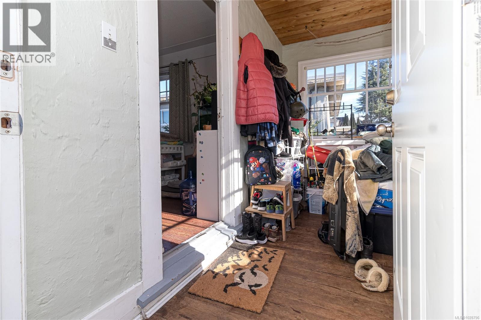 176 Regina Ave - 2