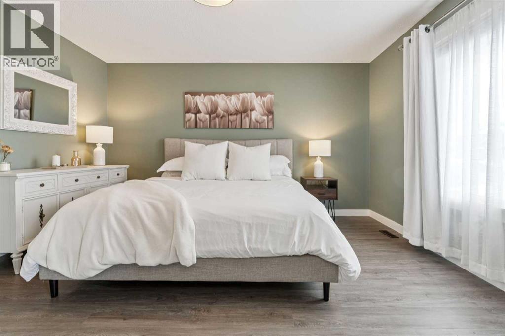 339 Fireside Place, Cochrane