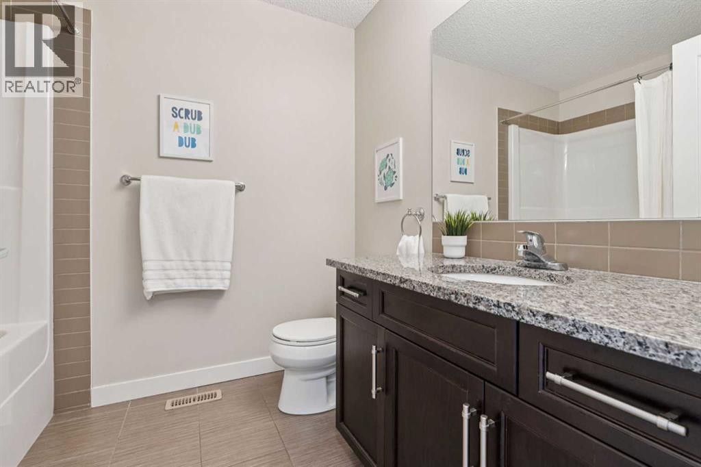 339 Fireside Place, Cochrane