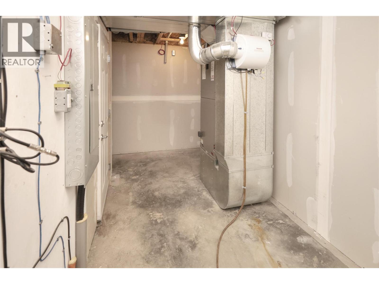 #44 1000 12TH STREET - 41