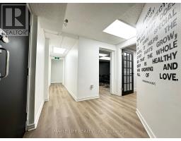 Lower - 901 Yonge Street, Toronto, ON M4W2H2 Photo 22