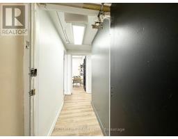 Lower - 901 Yonge Street, Toronto, ON M4W2H2 Photo 26