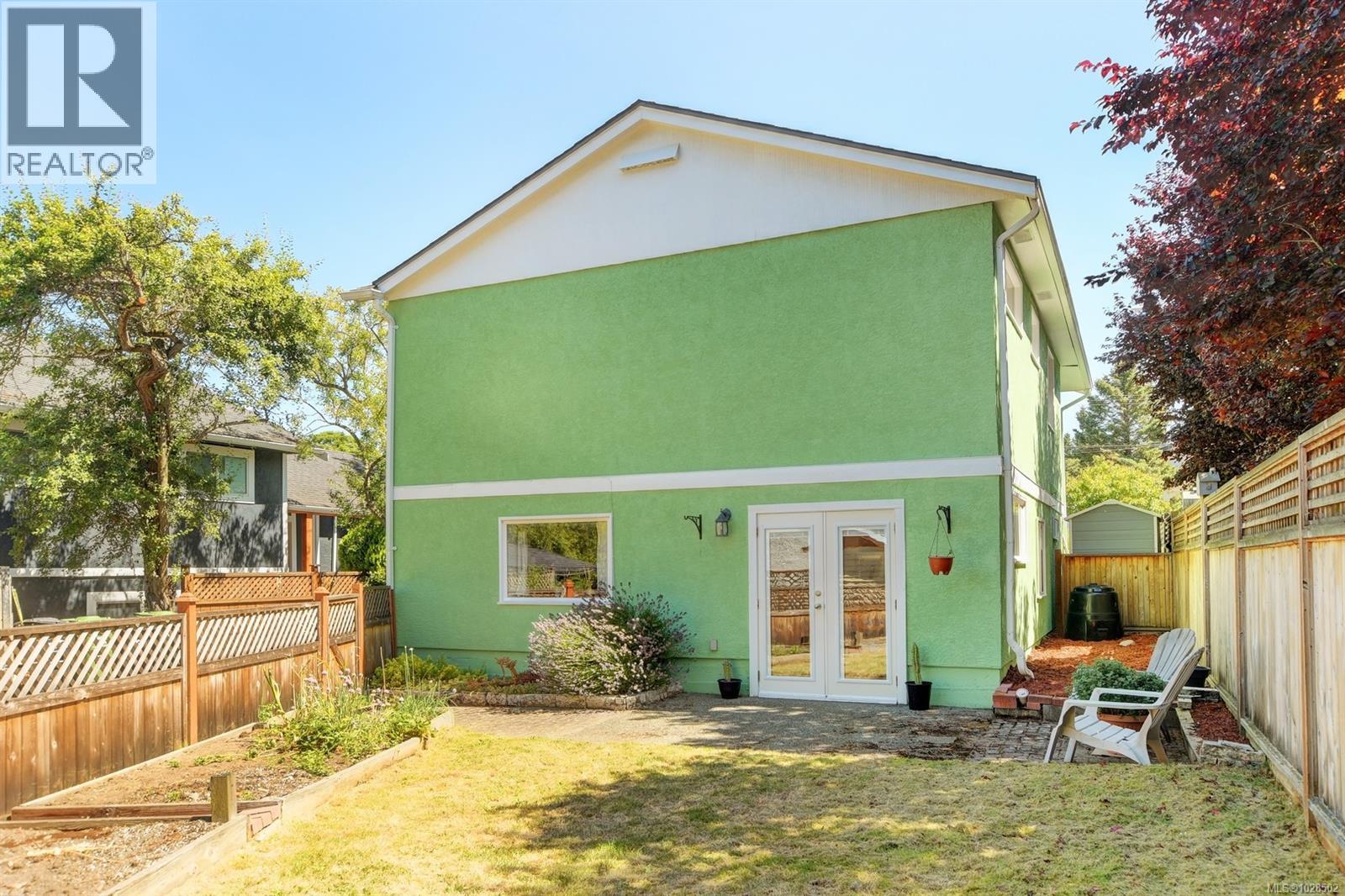 2112 Sayward St, Victoria