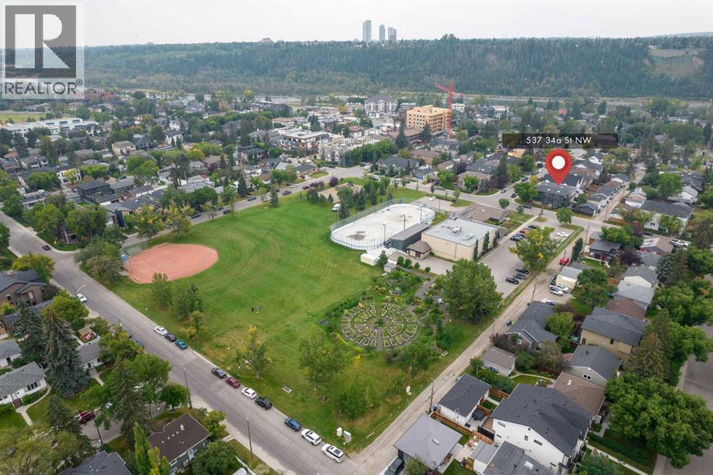 Single Family House for Sale in  A Street NW Parkdale Calgary 