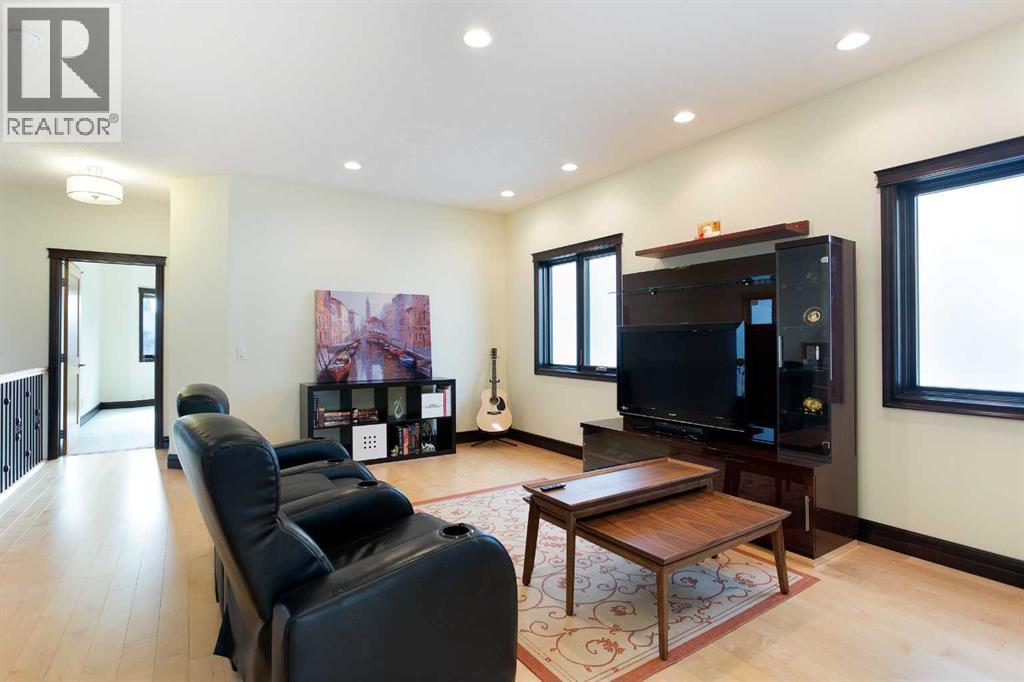 Single Family House for Sale in  A Street NW Parkdale Calgary 