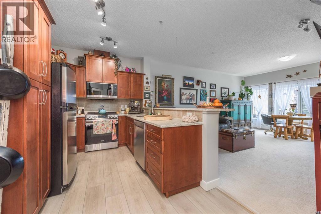 Single Family House for Sale in   Discovery Ridge Close SW Discovery Ridge Calgary 