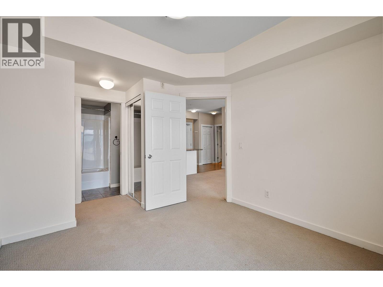 414 3550 Woodsdale Road, Lake Country