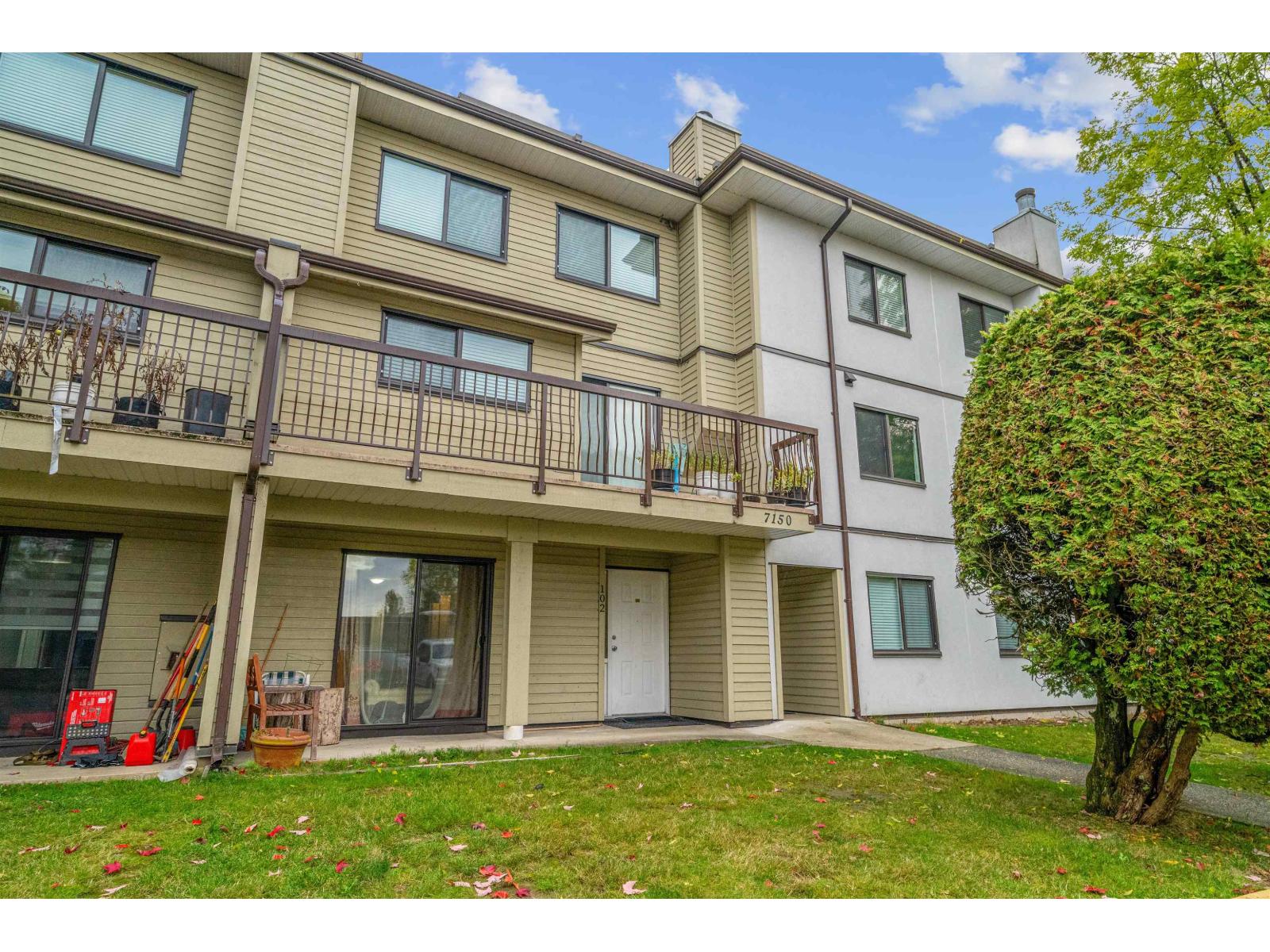 102 7150 133 STREET, Surrey