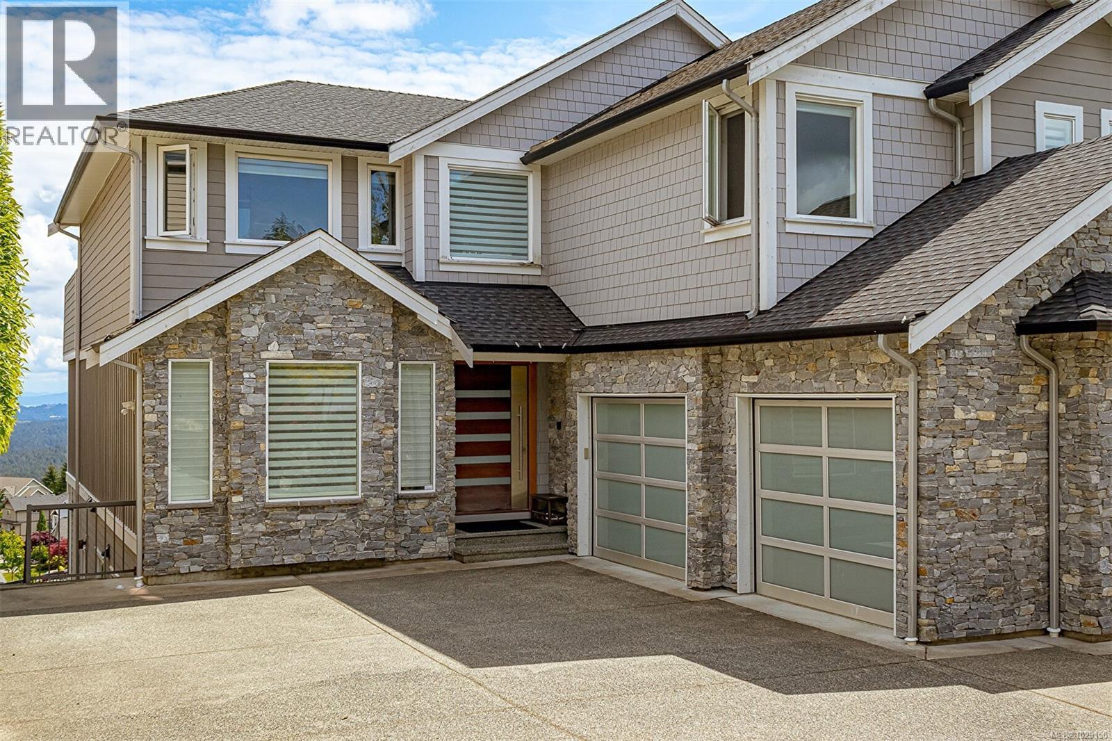 2267 Nicklaus Dr, Langford