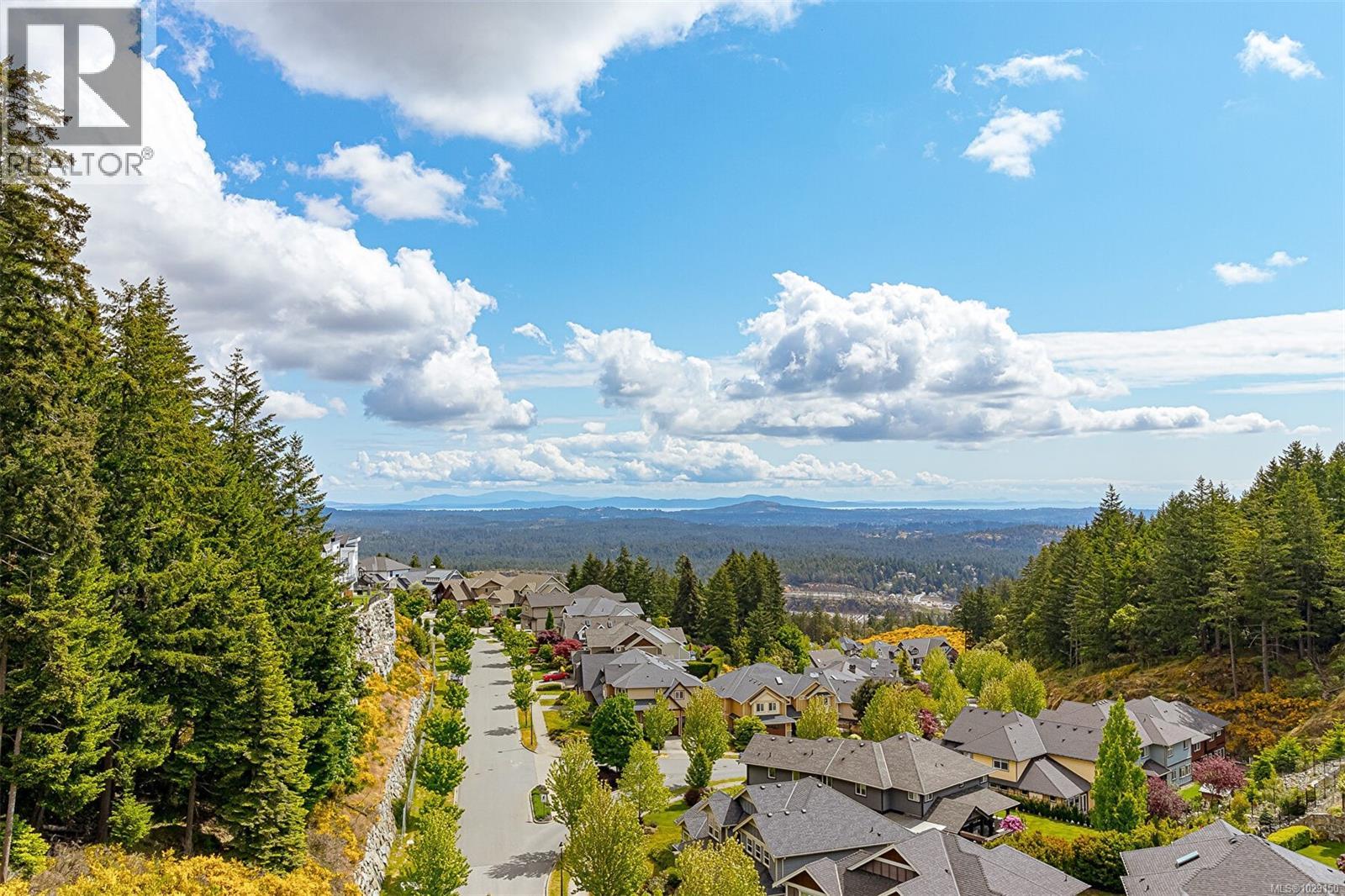 2267 Nicklaus Dr, Langford