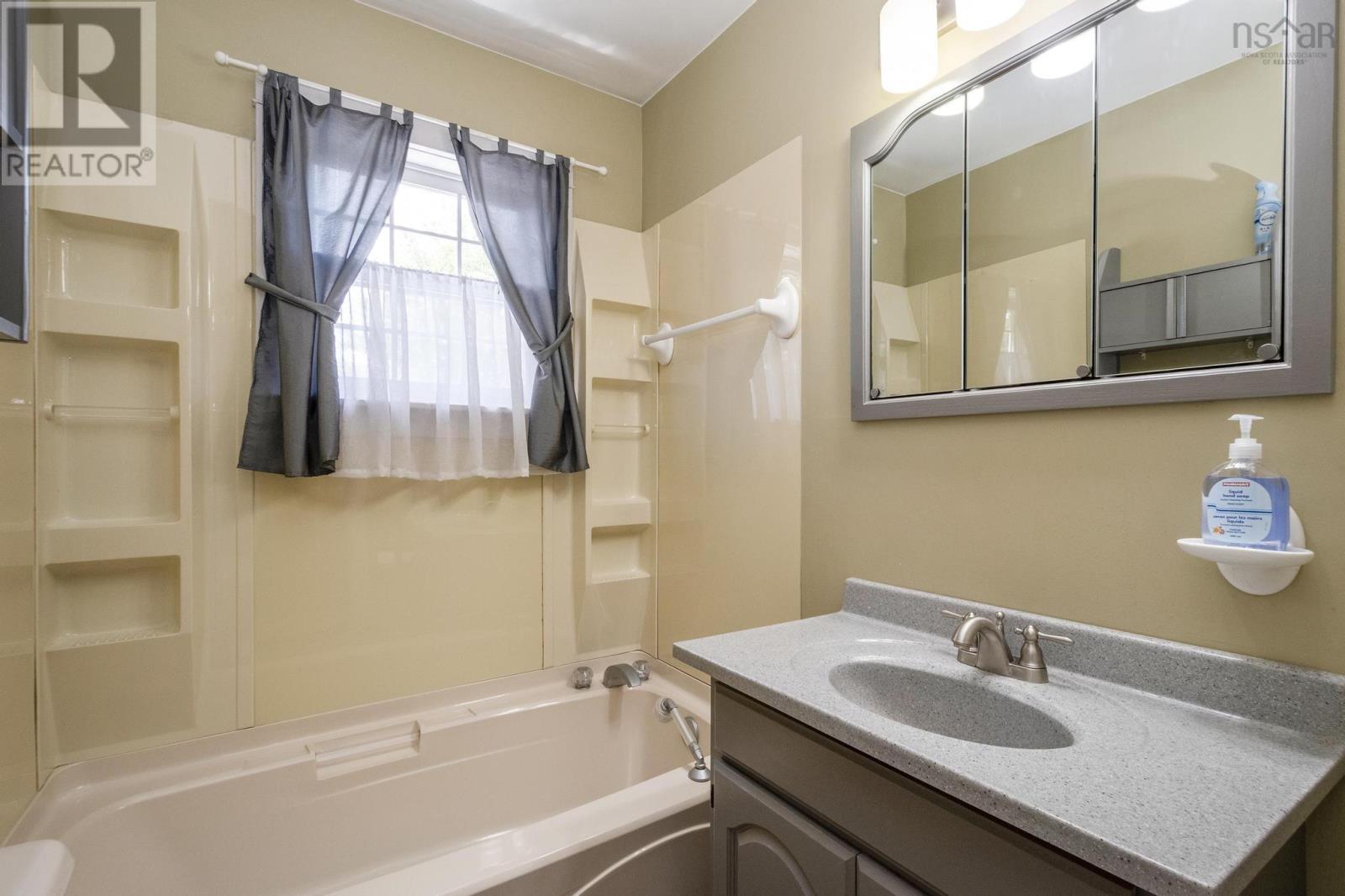 Property 26 of 49 of 480 Main Street