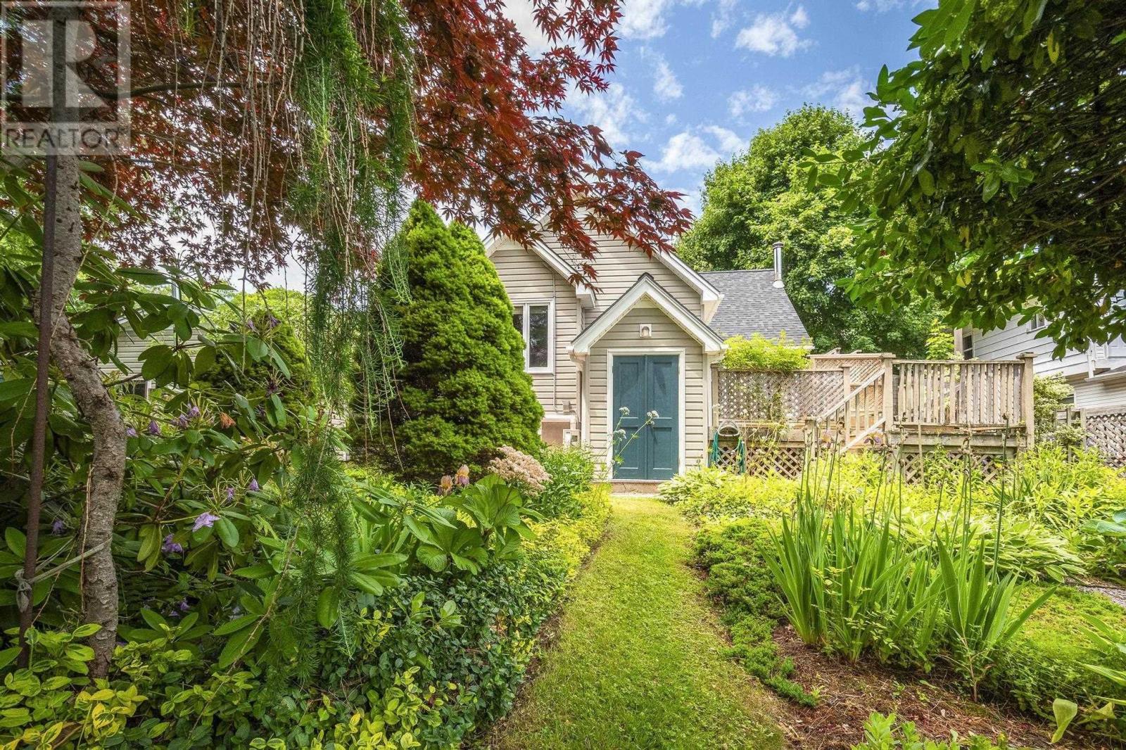 Property 40 of 49 of 480 Main Street