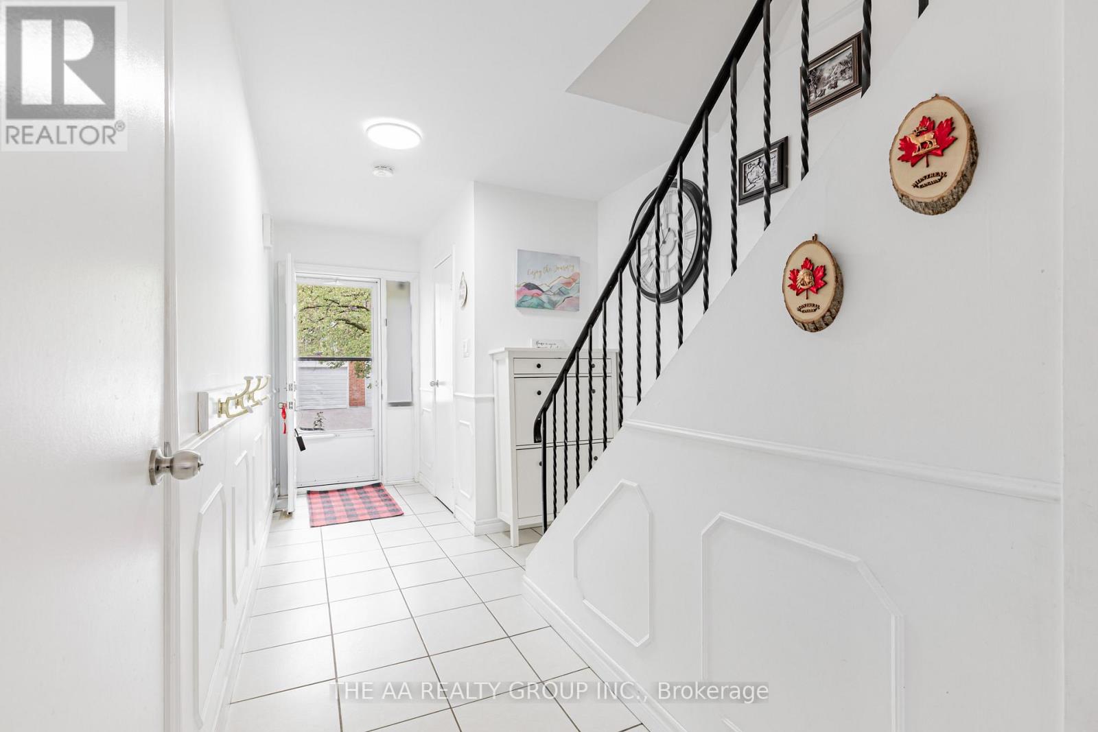 #20 50 BRIDLETOWNE CIRCLE - 3