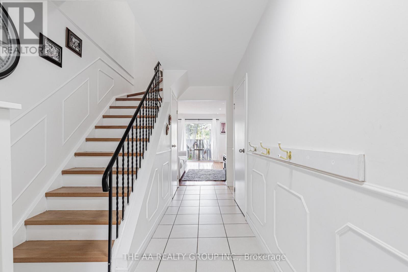 #20 50 BRIDLETOWNE CIRCLE - 4