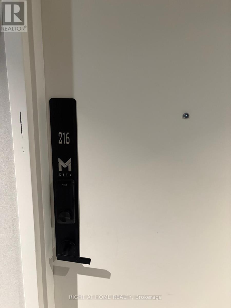 216 - 3883 QUARTZ ROAD