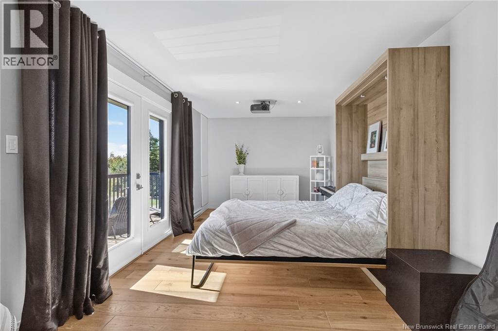 11 Samuel Street - 36