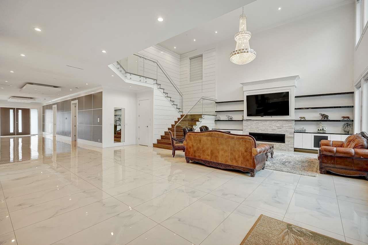 8 Bed, 10 Bath House for Sale in Mission – 31733 KENNEY AVENUE, Mission – MLS# R3100239 - Image 18
