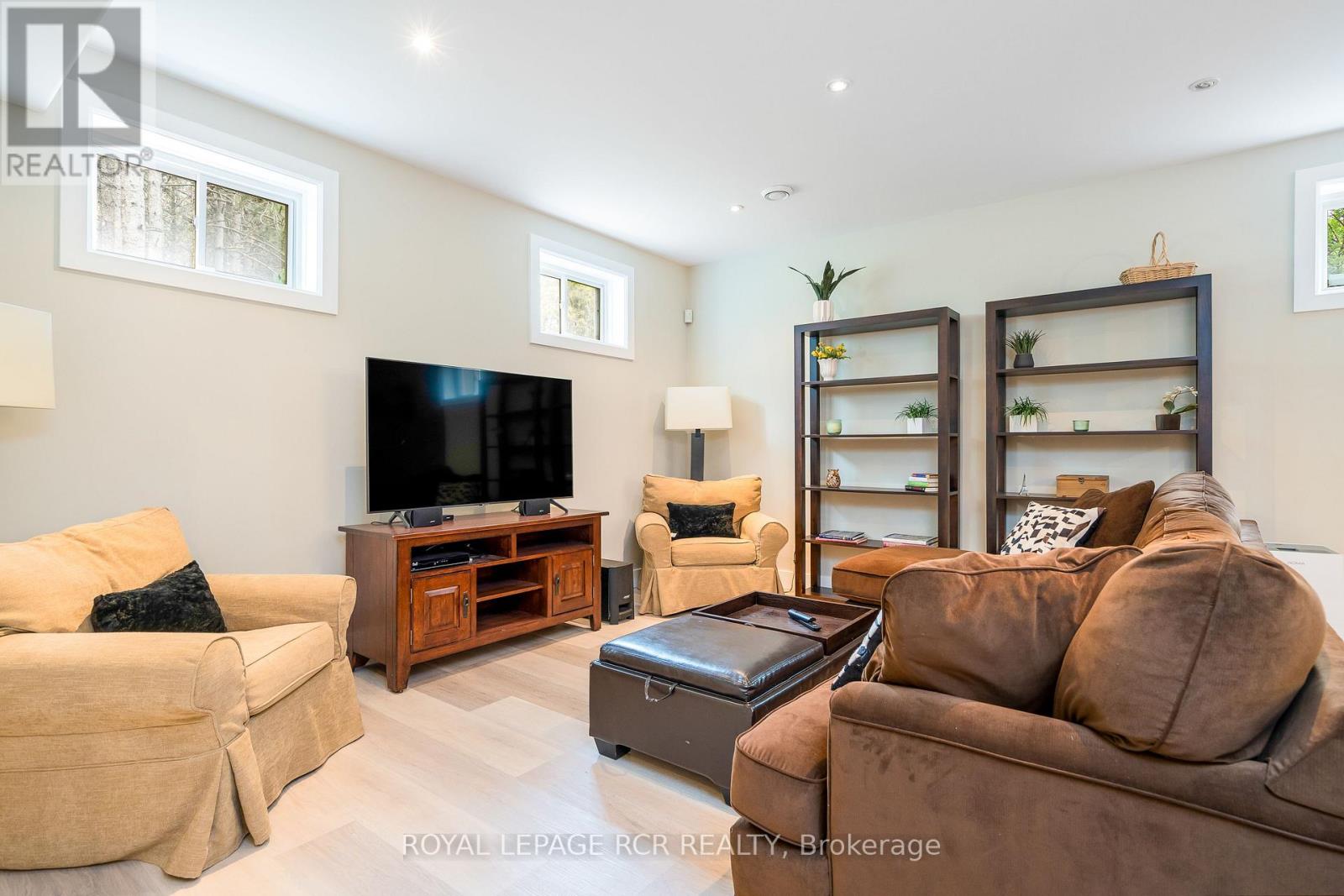 586219 DUFFERIN COUNTY ROAD 17 - 21