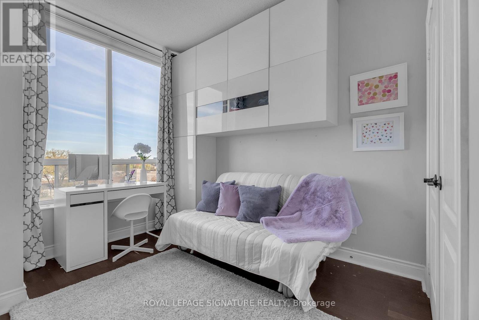 #905 1101 LESLIE STREET - 20