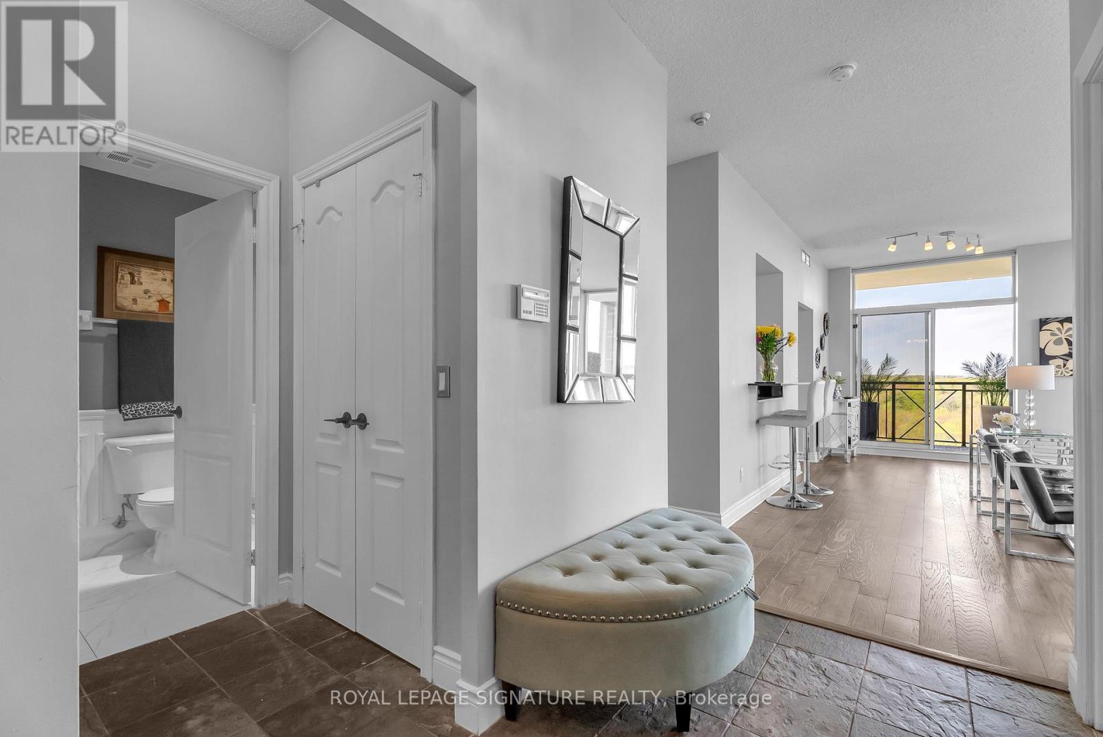 #905 1101 LESLIE STREET - 24