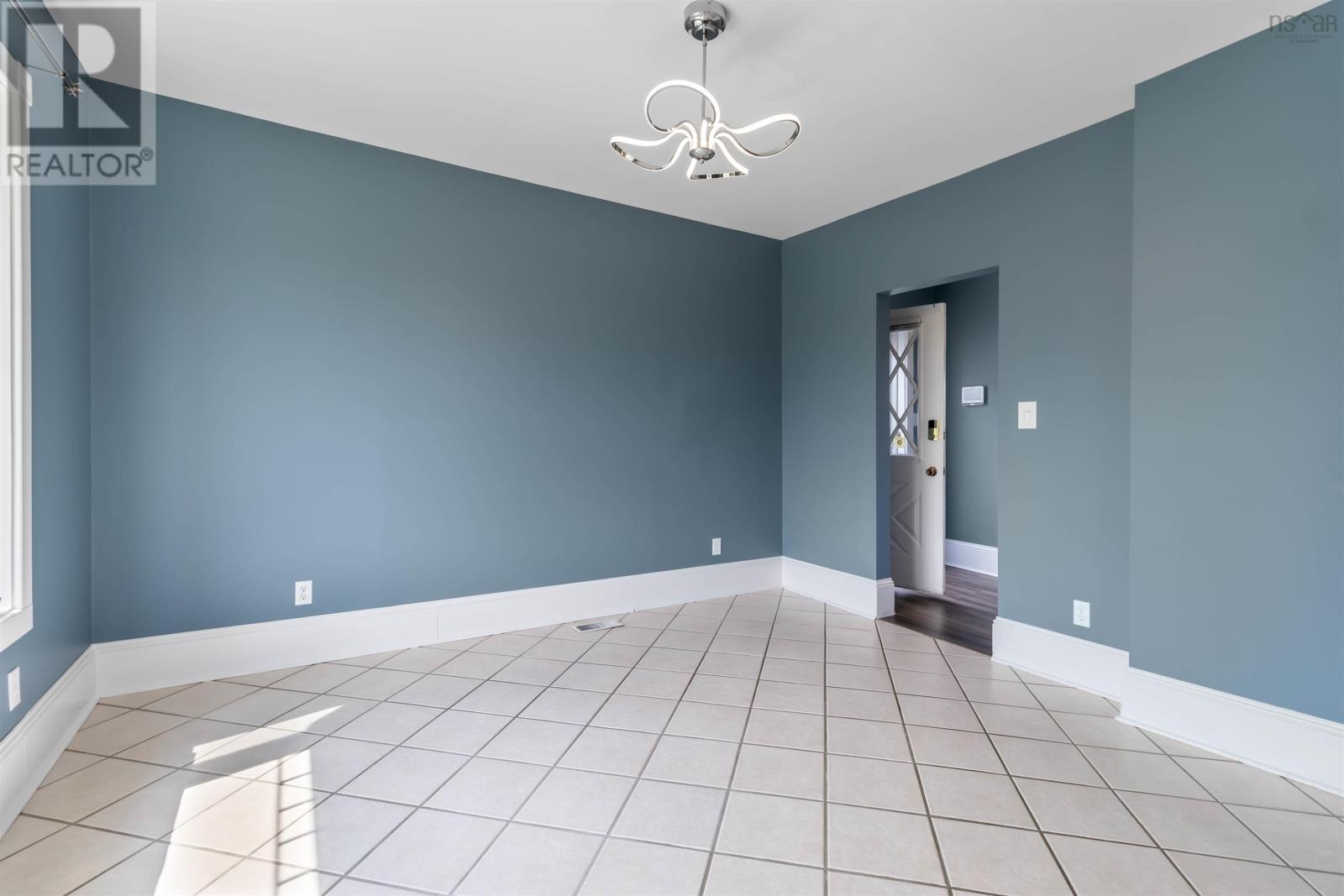 Property 12 of 37 of 980 Highway 331