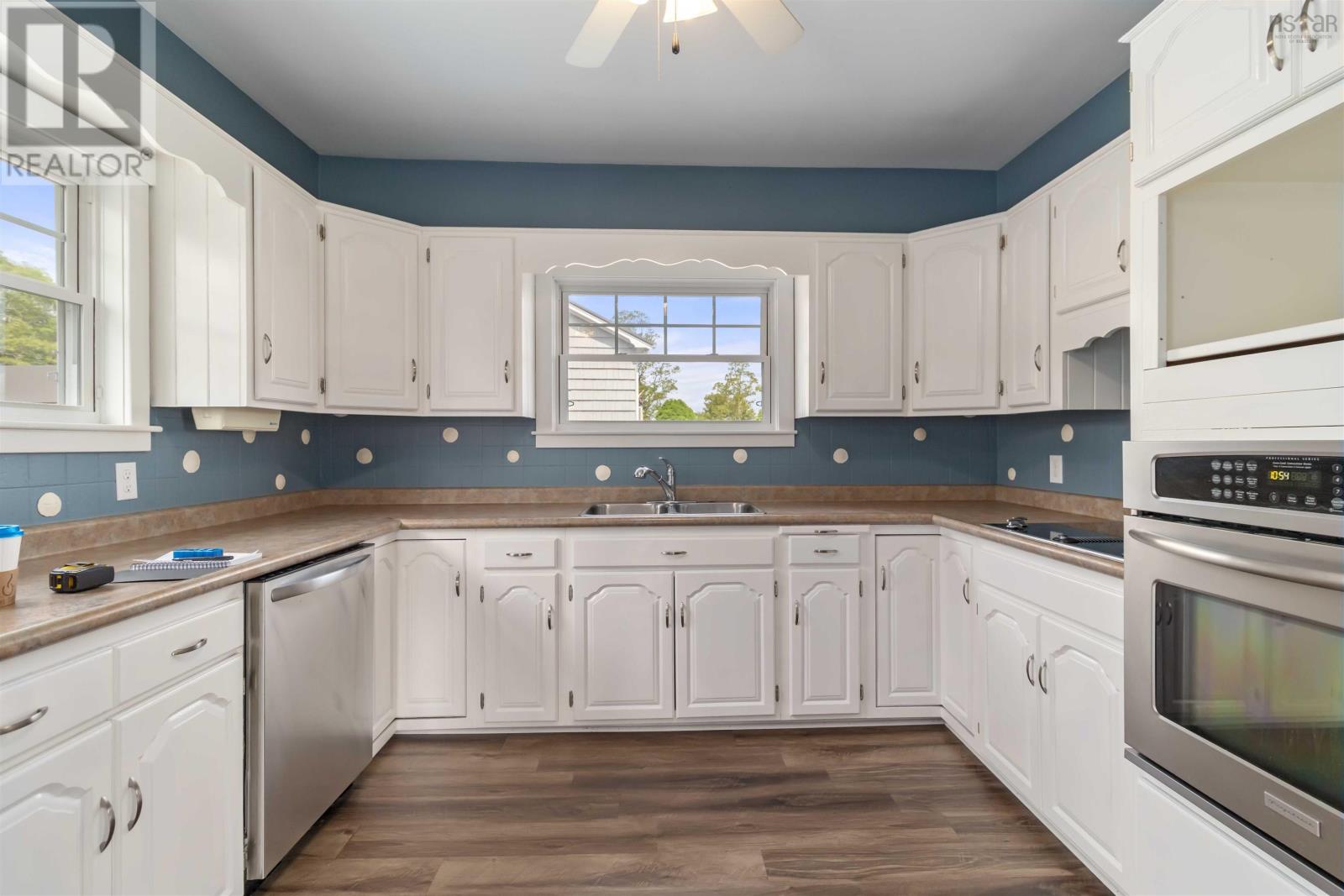 Property 15 of 37 of 980 Highway 331