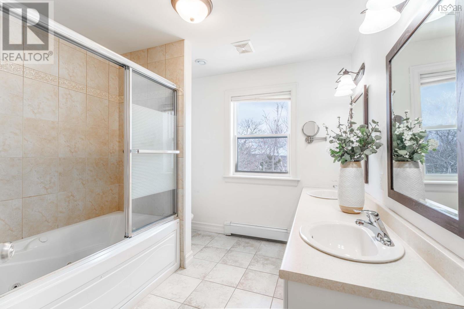 Property 26 of 49 of 15 Kingsbury Way