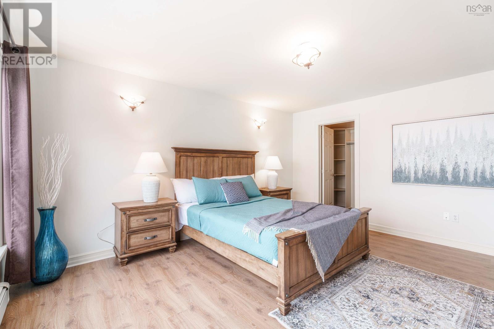 Property 23 of 49 of 15 Kingsbury Way