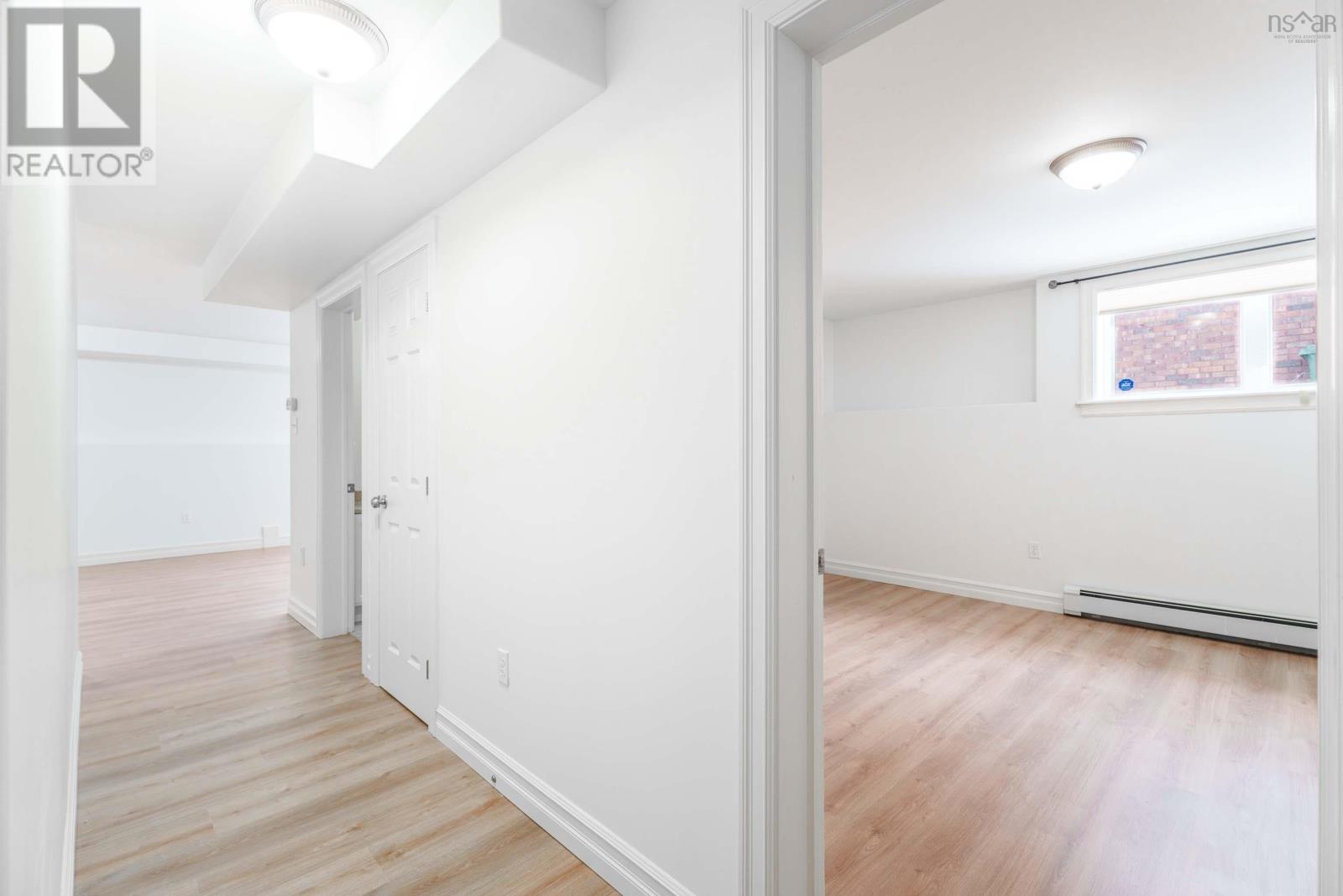 Property 38 of 49 of 15 Kingsbury Way