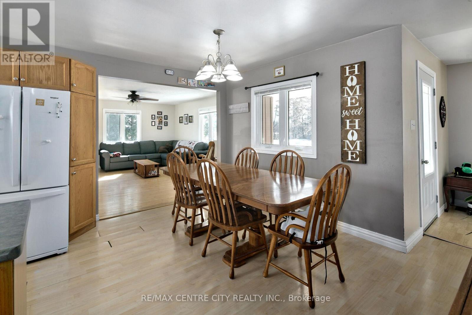 310135 KEMBLE ROCK ROAD — photo 23