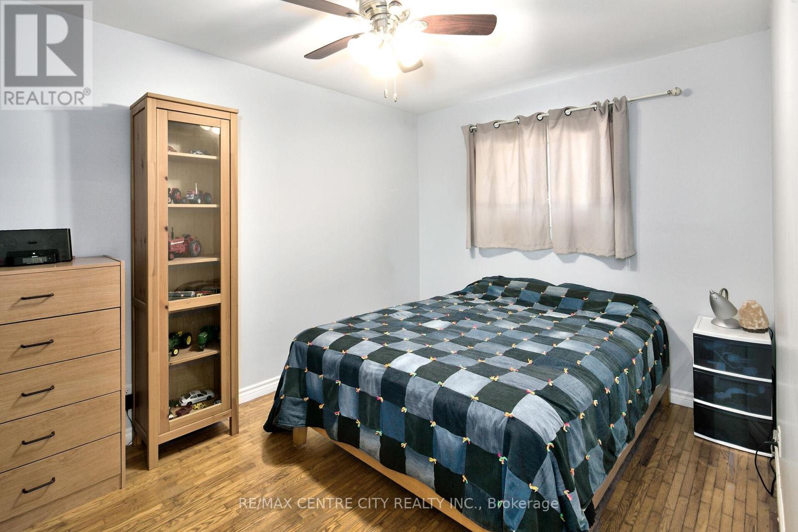 310135 KEMBLE ROCK ROAD — photo 34