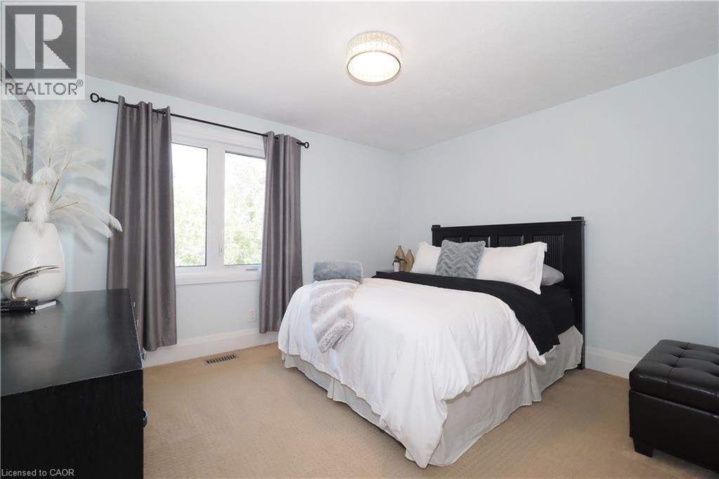 76 FLAXMILL DRIVE - 20