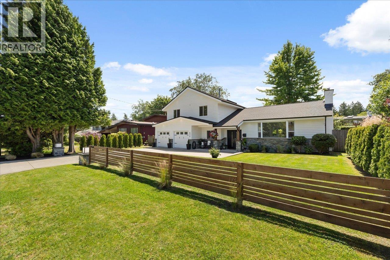 4934 12 Avenue - photo 2