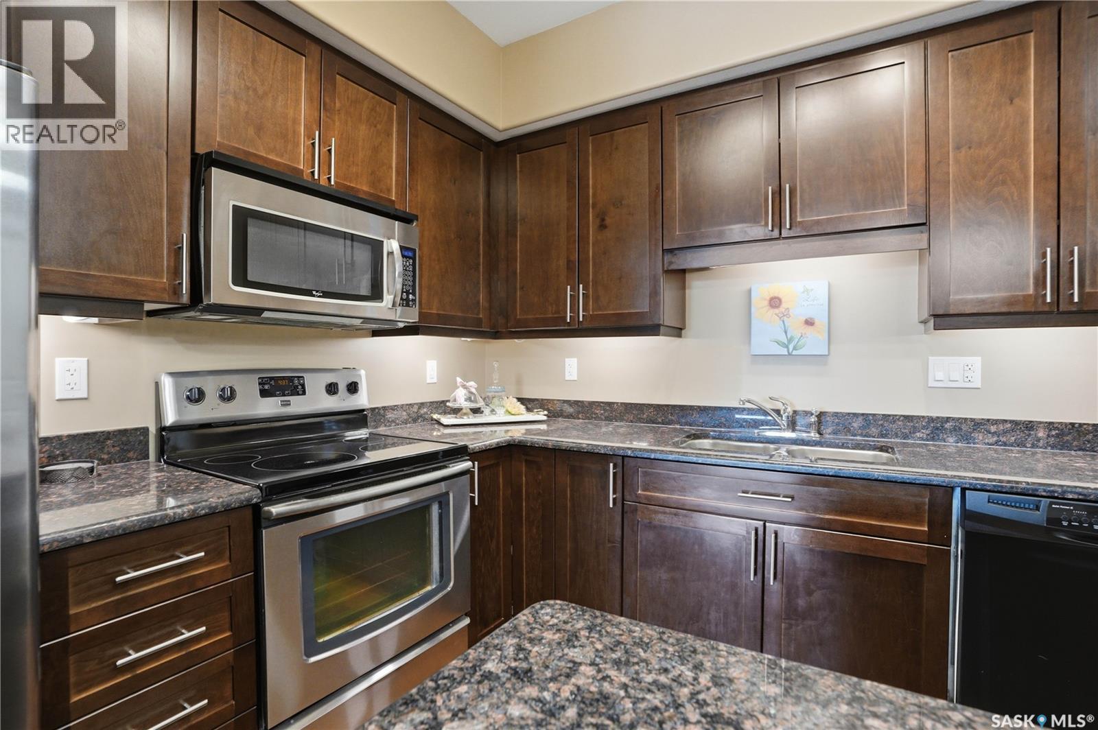 #311 227 Pinehouse DRIVE - Image 2