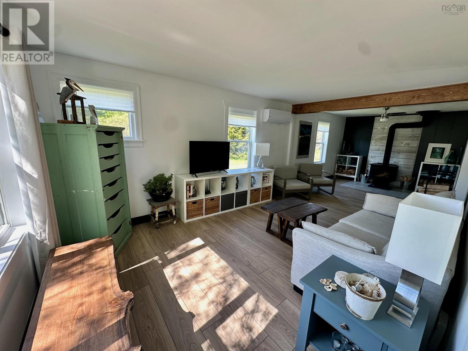 Property 8 of 39 of 15498 Highway 3 Highway