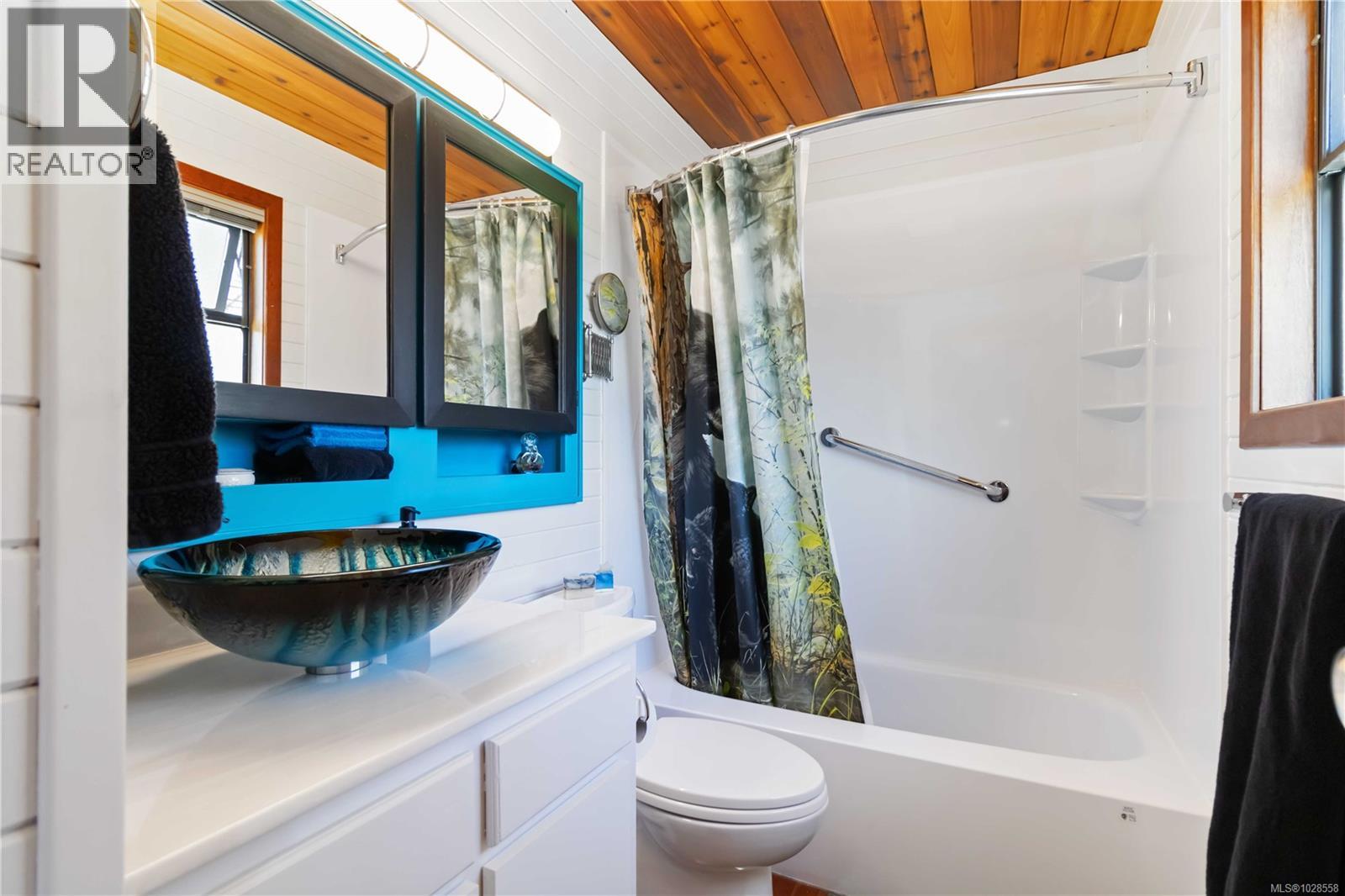 8719 WEST COAST RD - 19