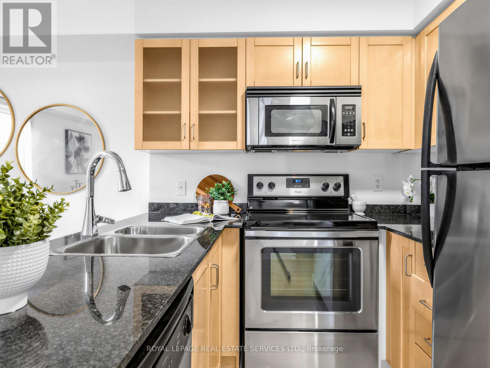 #515 46 EAST LIBERTY STREET - 8