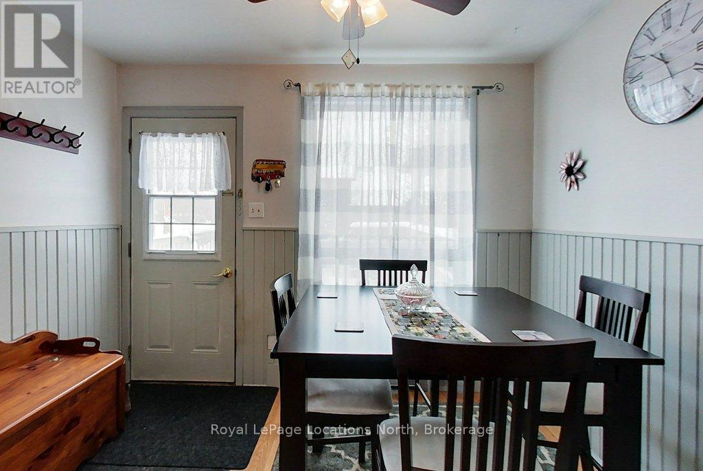 56 LORNE AVENUE - 10