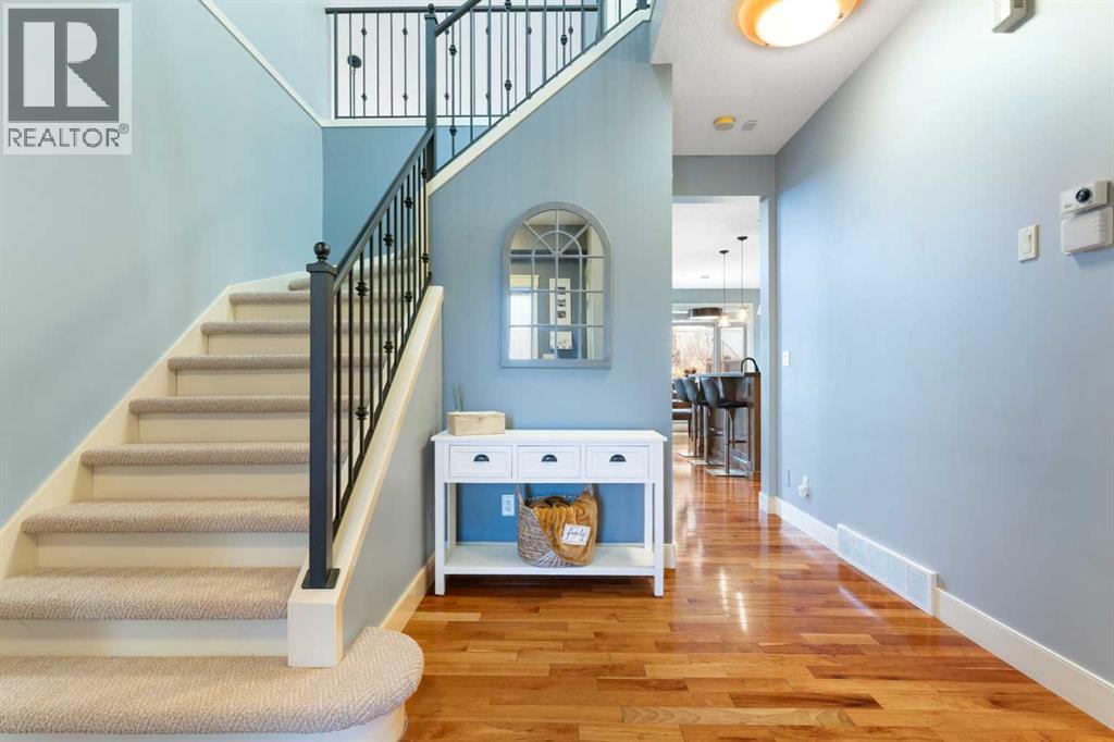 Single Family House for Sale in  Discovery Ridge Way SW Discovery Ridge Calgary 