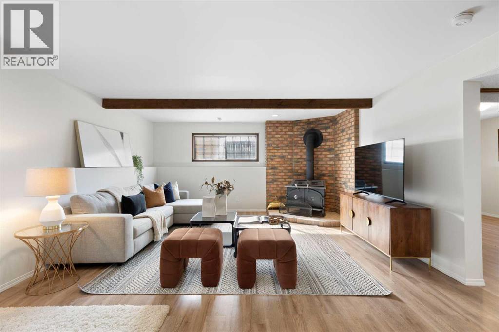 Single Family House 3 Level for Sale in  Castlefall Road NE Castleridge Calgary 