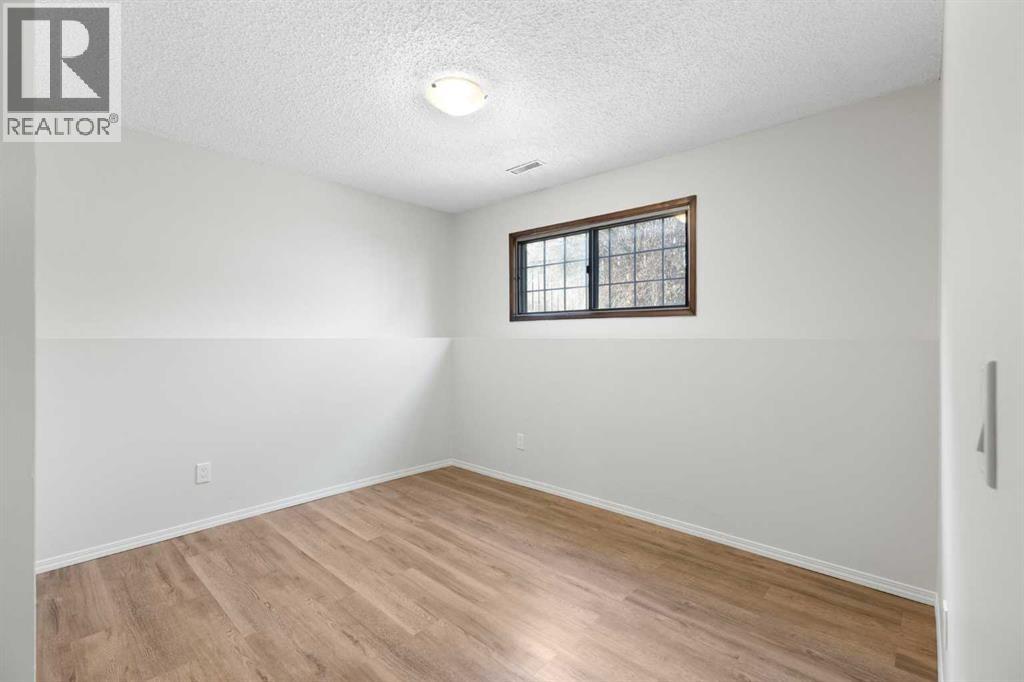 Single Family House 3 Level for Sale in  Castlefall Road NE Castleridge Calgary 