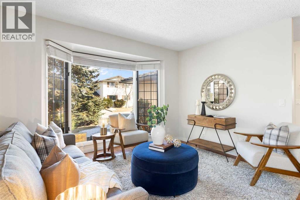 Single Family House 3 Level for Sale in  Castlefall Road NE Castleridge Calgary 