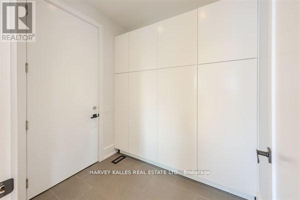 3279 LAKESHORE ROAD - 25