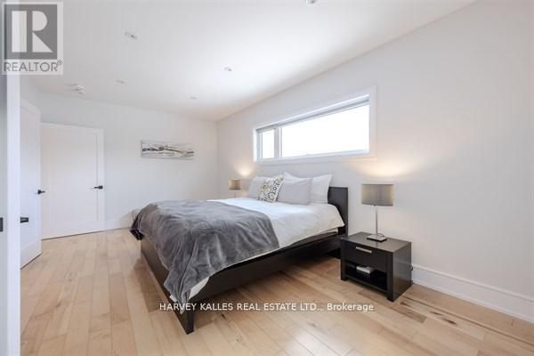 3279 LAKESHORE ROAD - 29