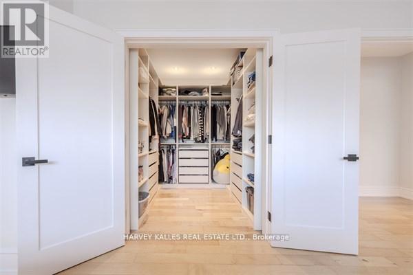 3279 LAKESHORE ROAD - 33