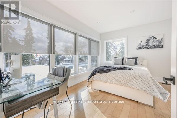 3279 LAKESHORE ROAD - 34