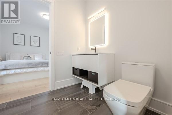 3279 LAKESHORE ROAD - 37