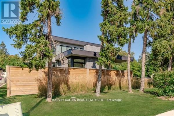 3279 LAKESHORE ROAD - 50
